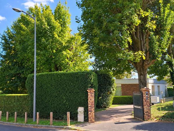 Maison à vendre 5 pièces Champagne sur Oise  (95)