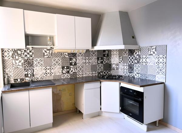 Appartement Onet Le Chateau 4 pièce(s) 82.91 m2