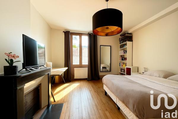 Maison à vendre 6 pièces 201 m² Rochefort-en-Yvelines