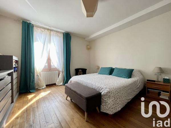 Maison à vendre 6 pièces 201 m² Rochefort-en-Yvelines