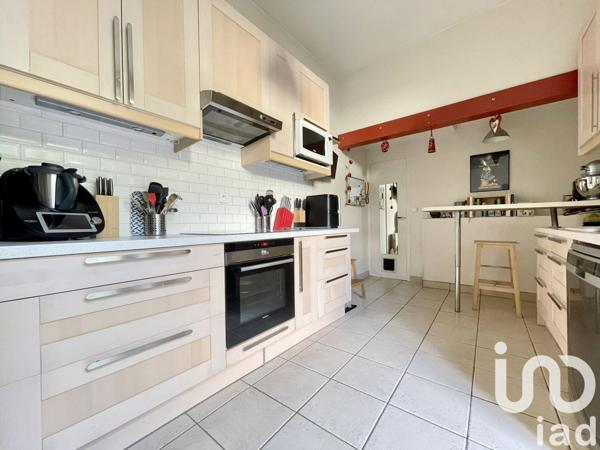 Maison à vendre 6 pièces 201 m² Rochefort-en-Yvelines