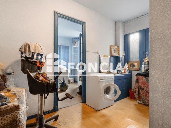 À vendre Local commercial 69.48 m² - Béziers 34500