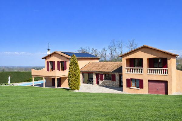 Saint-Just-Saint-Rambert (42170) SAINT JUST SAINTT RAMBERT MAISON DE 190M² SUR 3788M² DE TERRAIN CONSTRUCTIBLE