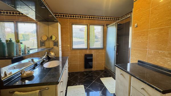 Saint-Just-Saint-Rambert (42170) SAINT JUST SAINTT RAMBERT MAISON DE 190M² SUR 3788M² DE TERRAIN CONSTRUCTIBLE