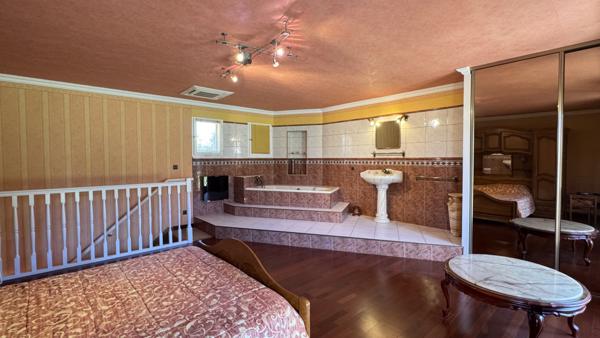 Saint-Just-Saint-Rambert (42170) SAINT JUST SAINTT RAMBERT MAISON DE 190M² SUR 3788M² DE TERRAIN CONSTRUCTIBLE