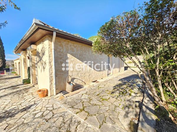 Maison 6 pièces - 158 m² Exclusivité efficity