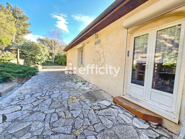 Maison 6 pièces - 158 m² Exclusivité efficity