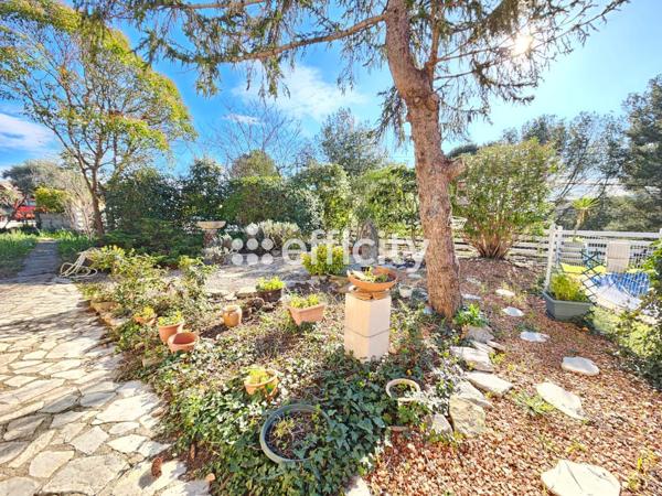 Maison 6 pièces - 158 m² Exclusivité efficity