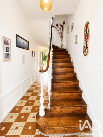 Maison à vendre 10 pièces 250 m² Saint-Hilaire-du-Harcouët