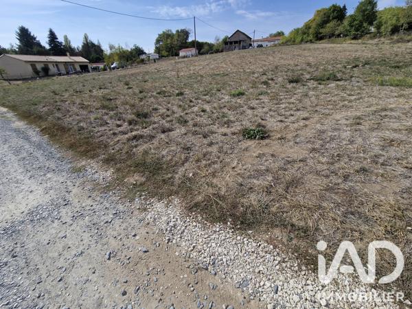 Terrain à vendre 1 466 m² Nontron