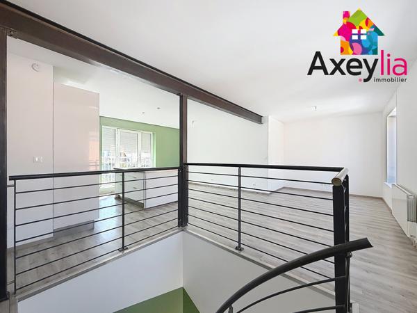 Régny (42630) A VENDRE - PROCHE PERREUX - APPARTEMENT T4 RÉNOVÉ, AU PREMIER ET DERNIER ÉTAGE AVEC TERRAIN, GARAGE ET CAVE