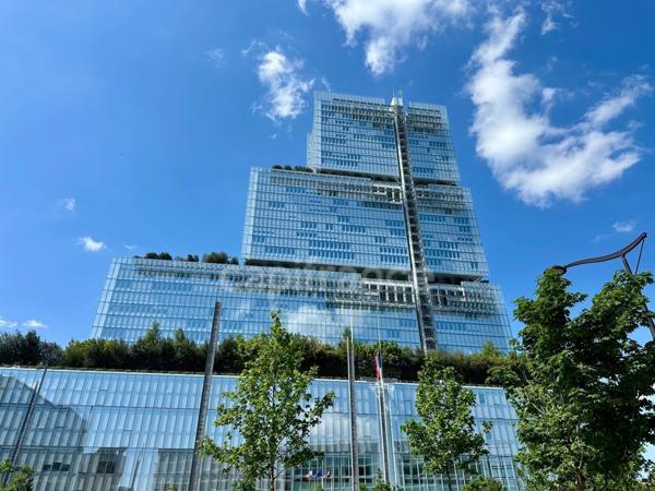 Appartement à louer Grand 2 pièces PARIS 17EME ARRONDISSEMENT (75) - Immeuble Art Déco