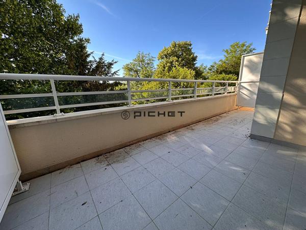 Appartement 2 pièces 42 m² PERIGUEUX - 24000
