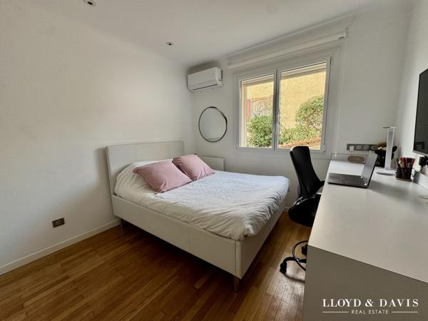 Maison contemporaine rénovée, vue panoramique et double habitation possible