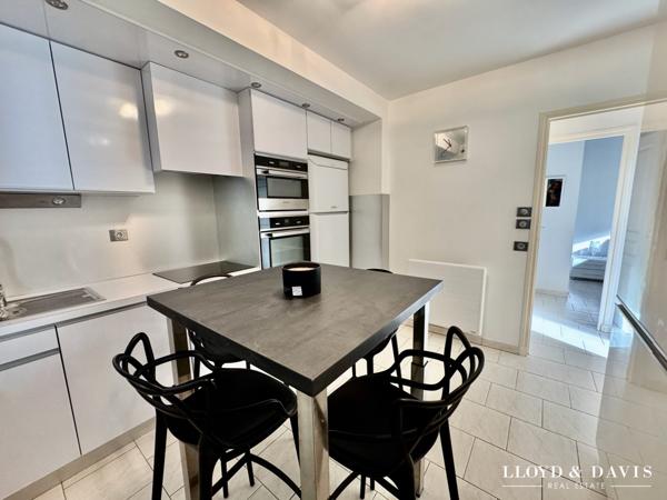 Maison contemporaine rénovée, vue panoramique et double habitation possible