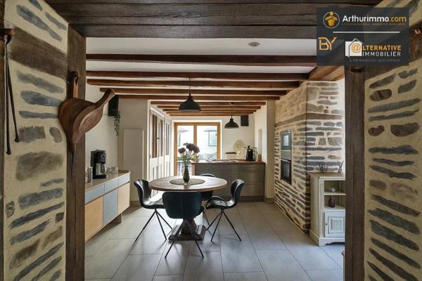 Vente Maison 7 pièces 157 m2 à Châteaugiron