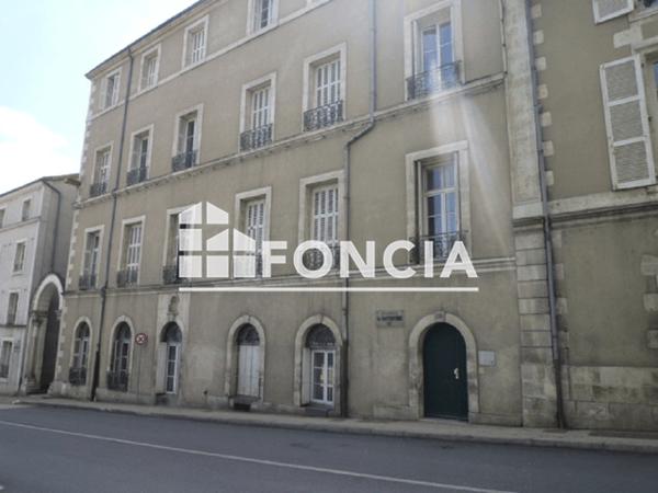 Location Studio 25.72 m² - 5 BIS RUE JEAN JAURES Poitiers 86000