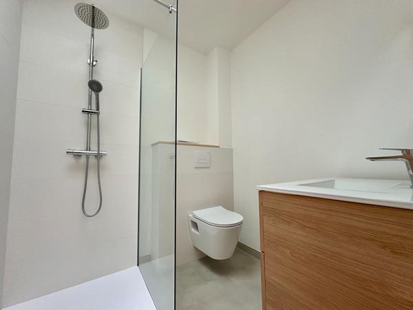 MAISON BBC NEUVE Climatisée de 109,42m² 3ch ? 1 bureau - 2 SDB - 2WC + Garage sur terrain de 258m²