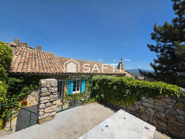 Une maison de caractère en pierre, avec jacuzzi et vue panoramique, pour vivre la Provence autrement.