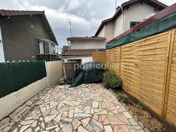 Vente
                Maison62,5 m² - 4 Pièces -
                    VILLENEUVE LE ROI (94290)