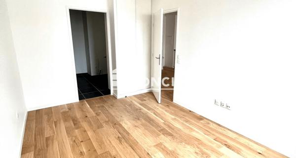 Location Appartement 2 pièces 42.69 m² - Bezons 95870