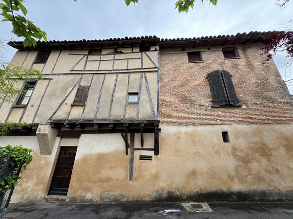 Gaillac ; Maison à Rénover de 160 m²
