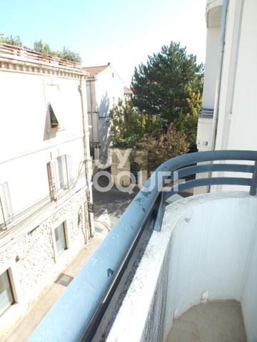 Appartement 2 pièce(s) 47 m2 AVIGNON CENTRE