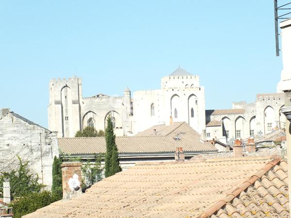 Appartement 2 pièce(s) 47 m2 AVIGNON CENTRE