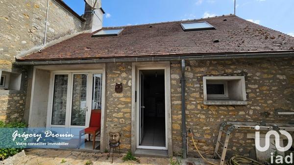 Maison de village 6 pièces de 150 m² à Puiseaux (45390)