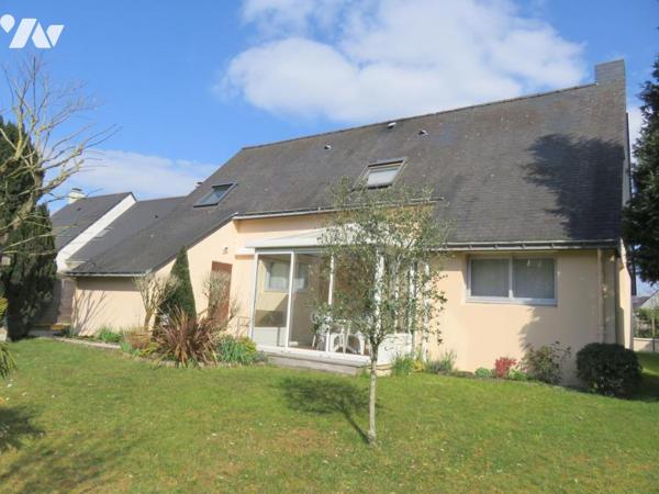 Propriété familiale au centre de Ste Luce sur Loire