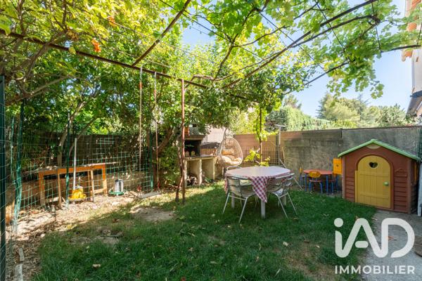 Maison à vendre 4 pièces 80 m² Venelles