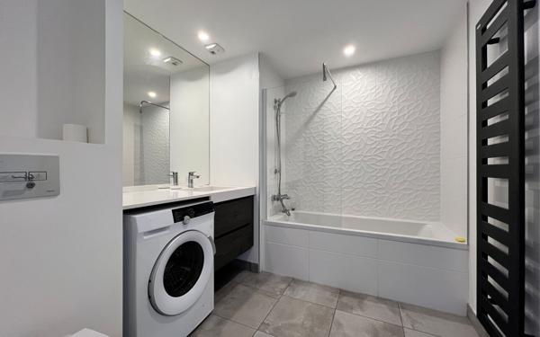 Appartement à louer    4 pièces •  Nantes