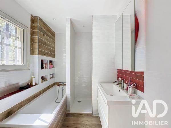 Maison à vendre 6 pièces 183 m² Martigues