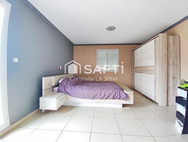 Villa familiale avec jardin à Milhaud