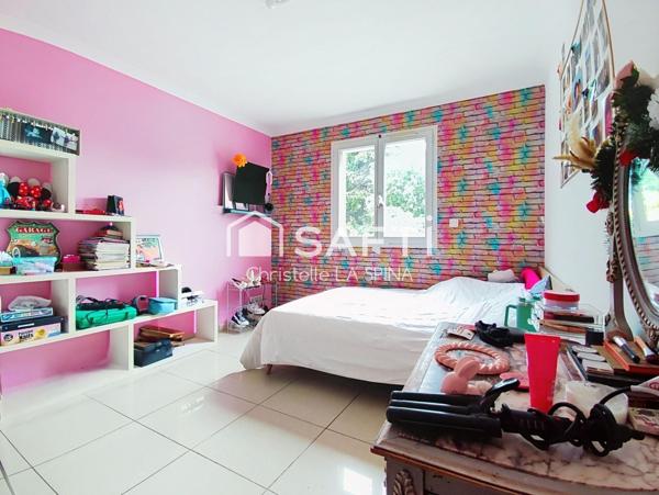 Villa familiale avec jardin à Milhaud