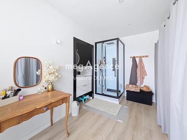 Maison à SAINT-AUBIN-DE-BAUBIGNE, 79700 - 6 pièces 136m²