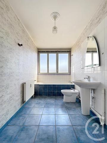 Appartement à vendre  3 pièces - 74,62 m2 COMPIEGNE - 60