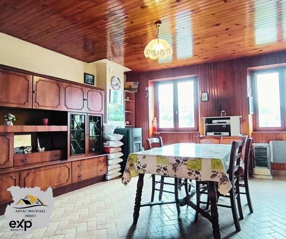 Maison de village charmante à Pradelles