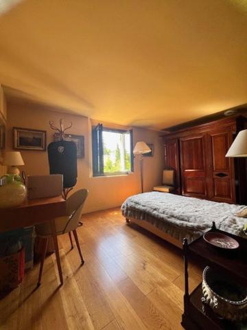 Maison athypique entierement rénovée par un architecte.