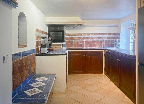 Maison à vendre    4 pièces •  La Garde-Freinet