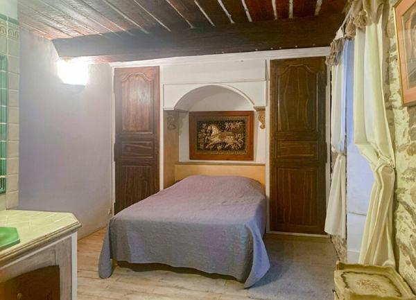 Maison à vendre    4 pièces •  La Garde-Freinet