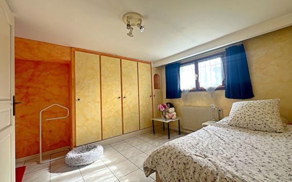 Maison à vendre    5 pièces • 105 m2 Sainte-Geneviève-des-Bois