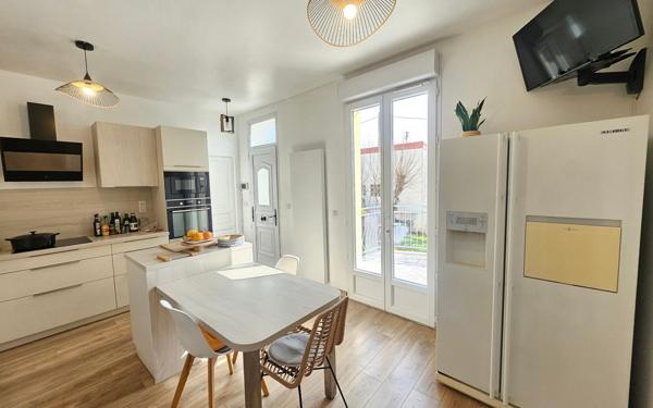 Maison à vendre    4 pièces • 105 m2 Houilles