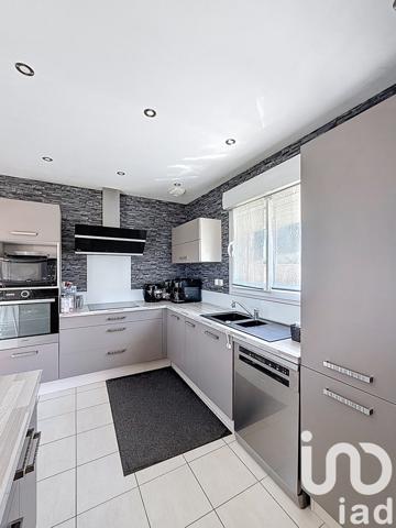 House for sale 7 rooms 145 m² Saint-Martin-d'Ablois