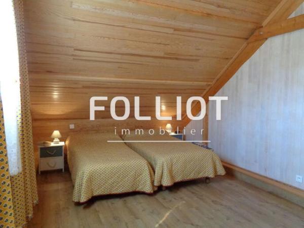 A LOUER - A 15 min de VIRE - MAISON T3 SITUÉE DANS CADRE CALME ET AGRÉABLE