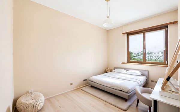 Maison à vendre    6 pièces • 182 m2 Eschau