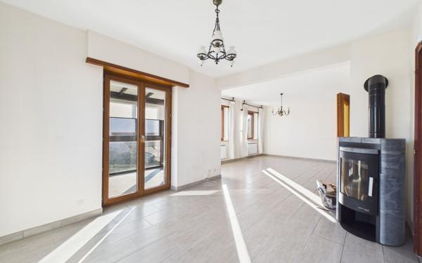 Maison à vendre    6 pièces • 182 m2 Eschau