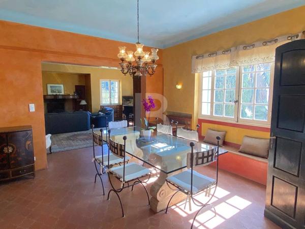 EXCLUSIVITE - Maison d’artiste Art-Déco florentin à Grasse – Quartier Rothschild