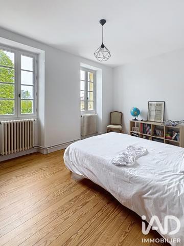 Maison (prestige) à vendre 7 pièces 220,25 m² Saint-André-de-Cubzac
