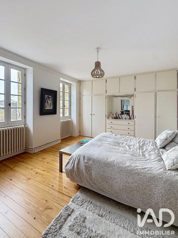 Maison (prestige) à vendre 7 pièces 220,25 m² Saint-André-de-Cubzac